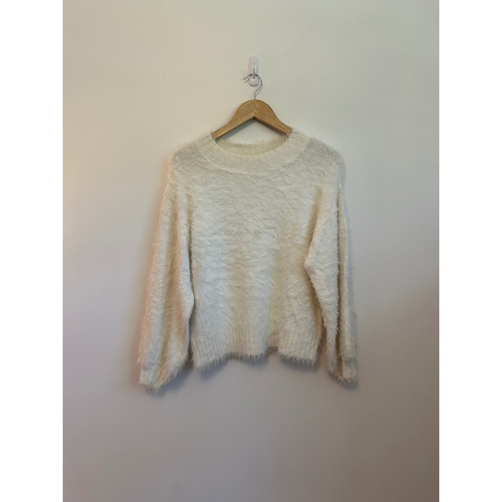 Elan Cream Fuzzy Crewneck Sweater | Size Small
